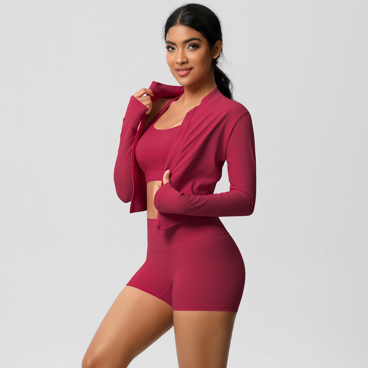 Conjunto de ioga de três peças para mulher 